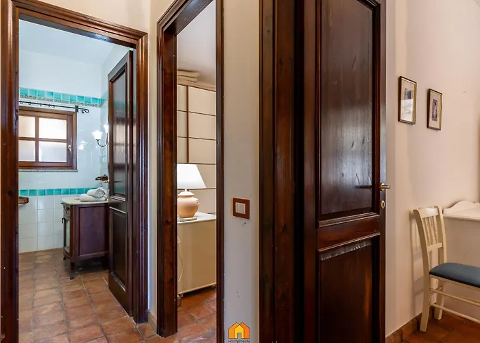 Rokkaria House *